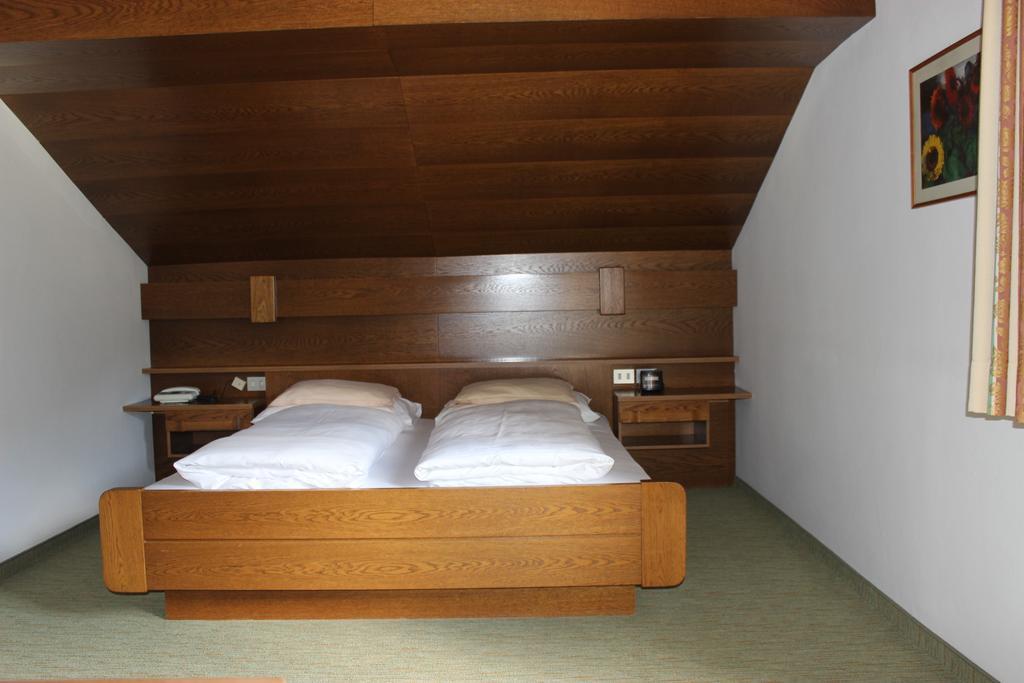 Villa Luise Ortisei Habitación foto