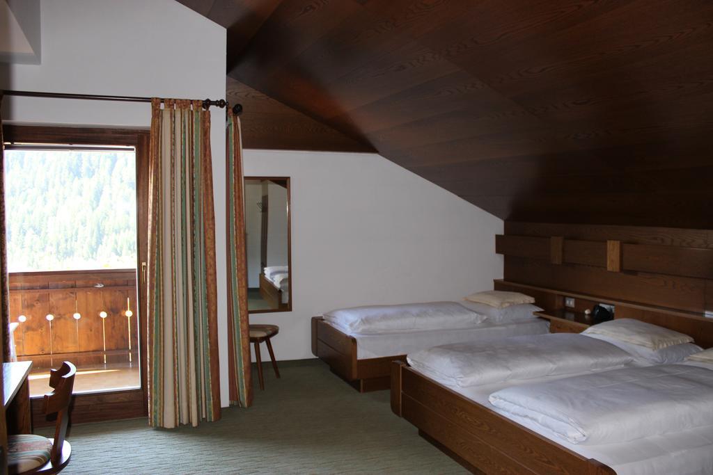 Villa Luise Ortisei Habitación foto